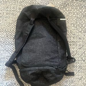 NWT - Everlane Mover Pack